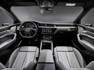 Audi e-tron S Sportback 2020 года  (WW)